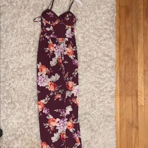 beautiful never wore romper with gorgeous flowers